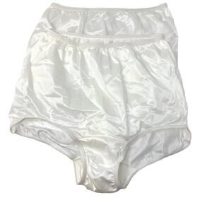 Vintage Nylon Panties Set of 2 Womens Sz 7 White Semi Sheer High Rise Sissy